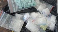 Vận chuyển trái phép 10kg ma túy đá phạt bao nhiêu năm tù?