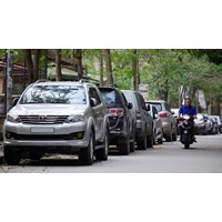 Quy định dừng, đỗ xe khi tham gia giao thông năm 2025