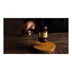 Đương sự trong vụ án hình sự gồm có những ai theo quy định của BLTTHS mới nhất