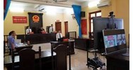 Xét xử trực tiếp, bằng lời nói và liên tục trong vụ án hình sự được thể hiện như thế nào?