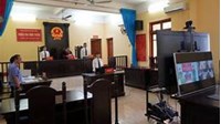 Xét xử trực tiếp, bằng lời nói và liên tục trong vụ án hình sự được thể hiện như thế nào?