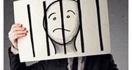 Đang cải tạo không giam giữ có được đi làm, đi học không?