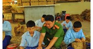 Chế độ thăm gặp thân nhân, gọi điện và gửi đồ với học sinh trường giáo dưỡng như thế nào?