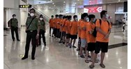 Quyết định thi hành án phạt trục xuất được quy định như thế nào?