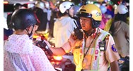 Uống bia rượu ngày Tết Bính Ngọ: Mức phạt nồng độ cồn mới nhất 2026 và thời gian tạm giữ xe