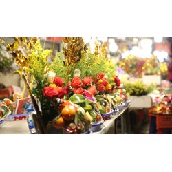 Đi lễ Phủ Tây Hồ cần kiêng kỵ những gì? Hướng dẫn từ A-Z cho người đi lần đầu
