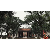 Văn khấn Đền Chử Đồng Tử - Tiên Dung (Hưng Yên): Bài khấn linh thiêng cầu tình duyên, vợ chồng hòa thuận