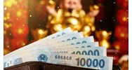 Mẹo bỏ tờ tiền lẻ có số seri đẹp vào ví ngày mùng 10 tháng Giêng để ví luôn "căng phồng"