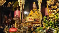 Trình tự dâng lễ 5 ban tại Đền Ông Hoàng Mười: Sớ tấu, ngựa giấy, tiền vàng chuẩn bị thế nào?