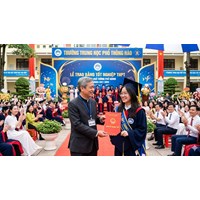 Từ 15/4/2026 hiệu trưởng được giao cấp bằng tốt nghiệp THPT?