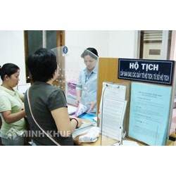 Đăng ký khai sinh cho con mang họ cha khi bố mẹ không đăng ký kết hôn ?