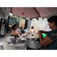 Bán hàng cơm được sử dụng hóa đơn giá trị gia tăng ?