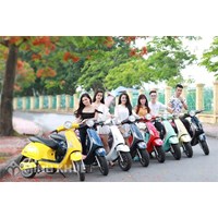 Bật đèn xe máy ban ngày có vi phạm luật giao thông không ? Khiếu nại công an giao thông
