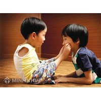Phân biệt đối xử với người khuyết tật trong gia đình có phạm luật không ?