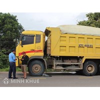 Từ ngày 1/1/2017, vượt quá trọng tải cầu đường 20% không bị xử phạt