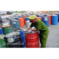 Cơ sở chuyên xử lý chất thải nguy hại có được thuê phương tiện để vận chuyển chất thải nguy hại hay không ?