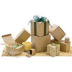 Nhận quà tặng từ nước ngoài gửi về có phải nộp phí hải quan không?