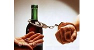 Cần phải làm gì khi trong gia đình có bố là người nghiện rượu?