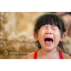 Cách giúp bố mẹ đối mặt với giai đoạn khủng hoảng tuổi lên 3 của con.