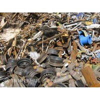 Kinh doanh phế liệu và hoạt động ủy quyền/Ủy thác nhập khẩu phế liệu?
