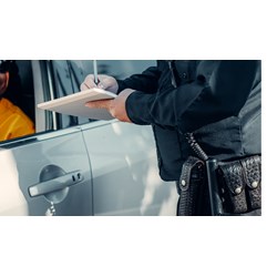 Tội chống người thi hành công vụ theo Điều 330 Bộ Luật Hình sự
