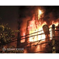 Nhà hàng xóm xảy ra hỏa hoạn cháy lan sang những nhà khác thì có phải bồi thường không ?