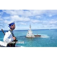 Điều kiện và chế độ chuyển sang quân nhân chuyên nghiệp khi đang nhập ngũ?