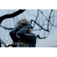  Em năm nay 16 tuổi ra ở cùng bạn trai 25 tuổi thì bạn trai Em có phạm tội gì không ? có bị bắt không ?