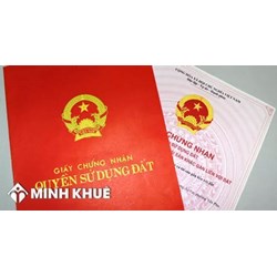 Bố mẹ cho con đất thì có cần viết giấy công chứng không?