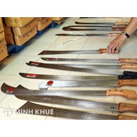 Sử dụng vũ khí thô sơ tham gia đánh nhau có bi phạt tù không?