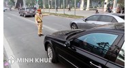 Ô tô đi ngược chiều bị phạt bao nhiêu tiền? Có bị tước bằng lái xe?
