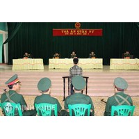 Trốn nghĩa vụ quân sự bị xử lý hình sự hay xử phạt hành chính?