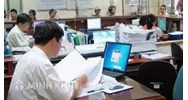 Chuyển ngạch lương từ hợp đồng 68 sang ngạch  viên chức được xác định như thế nào ?