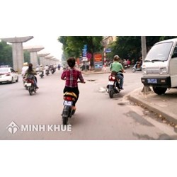 Sang đường, chuyển hướng không bật xi nhan bị phạt bao nhiêu tiền?