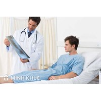 Viên chức xin nghỉ ốm đau có ảnh hưởng đến xếp hạng thi đua không?