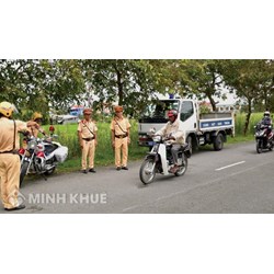 Mức phạt chạy quá tốc độ năm 2026 đối với Ô tô, xe máy