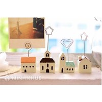 Vợ chồng chị gái tặng cho ngôi nhà cho em ruột thì cần giấy tờ gì ? có phải đóng thuế không ?
