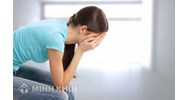 Phụ huynh bắt giáo viên quỳ gối để xin lỗi: Có được khởi tố khi không có đơn yêu cầu của người bị hại?