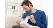 Chồng được hưởng chế độ như thế nào khi vợ sinh con ?