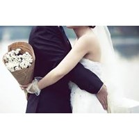 Chồng có 2 giấy đăng ký kết hôn thì xử lý thế nào cho hợp pháp ?