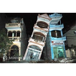 Gây sập nhà hàng xóm phải bồi thường như thế nào?