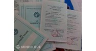 Công ty không trả sổ BHXH với lý do không bàn giao công việc có đúng luật không?