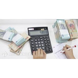 Thủ tục chuyển nhượng quyền sử dụng đất thực hiện như thế nào ?
