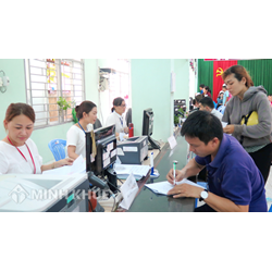 Chưa có quyết định nghỉ việc, chưa lấy được sổ bảo hiểm thì có đăng ký hưởng trợ cấp thất nghiệp được không ?