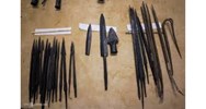 Người được giao quản lý kho, nơi cất giữ vũ khí, vật liệu nổ quân dụng, công cụ hỗ trợ phải bảo đảm đủ điều kiện gì?