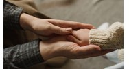Chồng không cấp dưỡng, chu cấp cho con sau ly hôn phải làm gì?