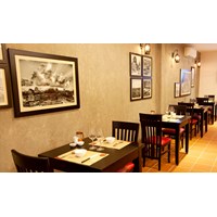 Khi người nước ngoài muốn đầu tư, mở nhà hàng ăn uống thì cần những thủ tục gì?