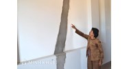 Làm nứt nhà hàng xóm trong thời gian thi công thì phải bồi thường như thế nào ?