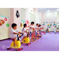 Vợ/chồng không giao con theo quyết định của tòa án thì phải làm thế nào?
