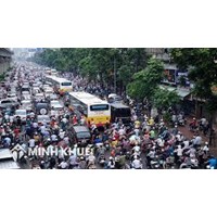Dừng xe, đỗ xe tại điểm dừng đón, trả khách của xe buýt bị xử phạt ra sao?